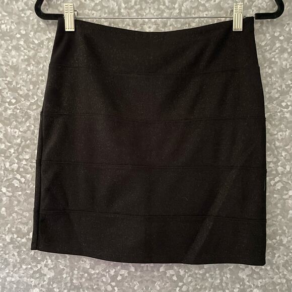 Rock & Republic Black & Gold Sparkle Seamed Pencil Skirt - Size Small - Mini - Picture 1 of 7